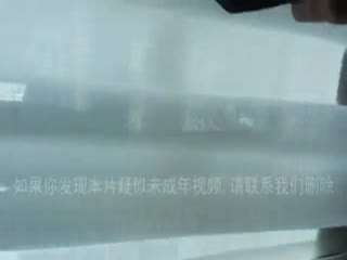 大白天换着花洋狂插93年大三妹床上干到窗边再干到地上露脸护士装+黑丝 大白天换着花洋狂插93年大三妹床上干到窗边再干到地上露脸护士装+黑丝