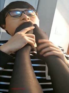吐血推荐网红芽菜姐剧情演绎淫骚后妈与猥琐四眼仔阿文不伦之恋对白精彩1 吐血推荐网红芽菜姐剧情演绎淫骚后妈与猥琐四眼仔阿文不伦之恋对白精彩1