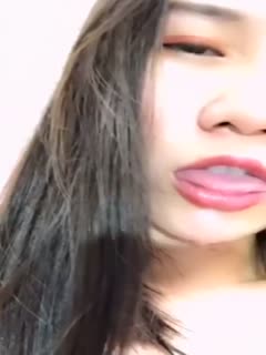 漂亮美女主播夜色撩人小妖妖一多自慰大秀身材 漂亮美女主播夜色撩人小妖妖一多自慰大秀身材