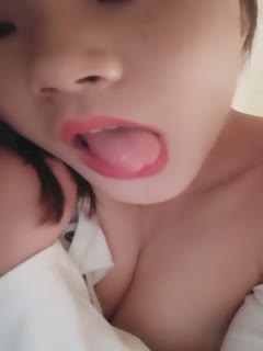 短发漂亮美女主播收费直播秀身材苗条木耳粉嫩自慰揉穴很是 短发漂亮美女主播收费直播秀身材苗条木耳粉嫩自慰揉穴很是
