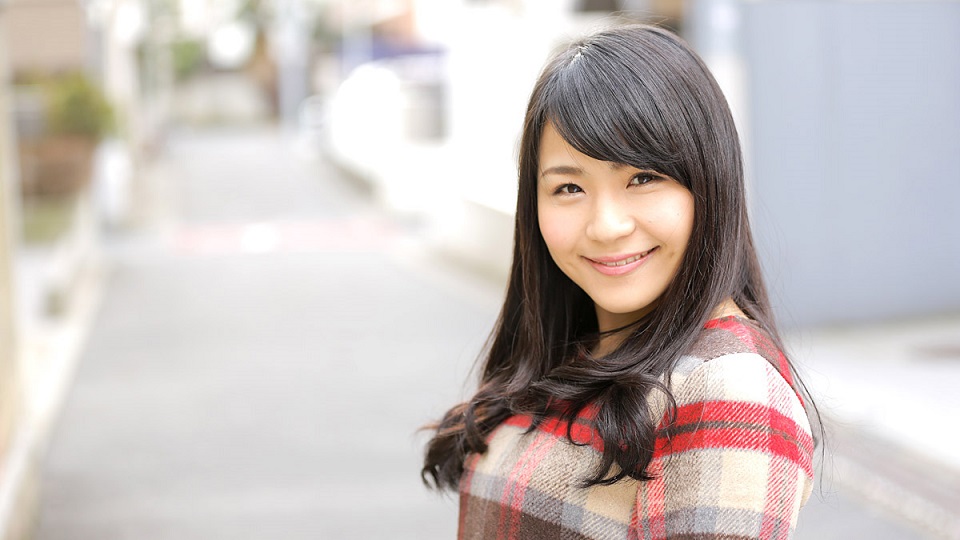 春山彩香 笑顔の可愛い美女が素人宅へ中出し訪問 春山彩香 笑顔の可愛い美女が素人宅へ中出し訪問