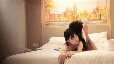 骚妹蜜穴求仔细检查 高潮迭起淫语不断‘使劲操我小穴’
