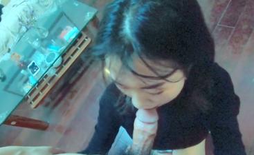 蜜桃臀長腿少婦客廳激情全記錄 纖腰翹臀多體位嬌喘 顫抖高潮完整收錄