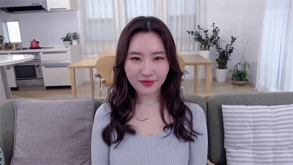 AI女友刘亦菲：沉浸式虚拟性爱体验
