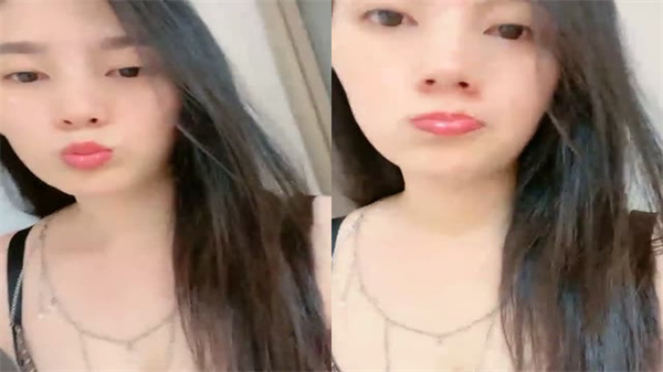 饥渴黑丝肥臀欲姐难耐，狼友激烈抽插高潮不断！