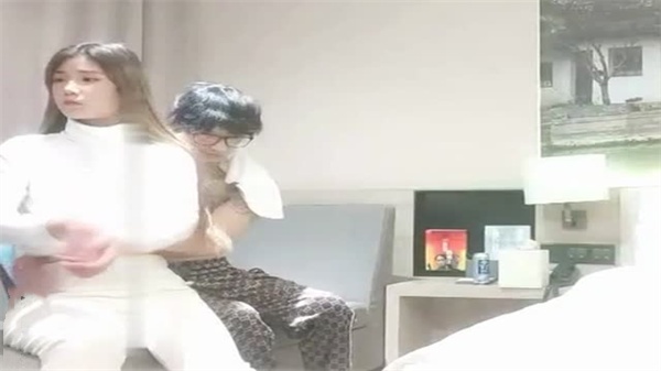 利哥暗探网约顶级气质尤物，骚穴被爆操彻底沦陷，男人征服欲大满足！